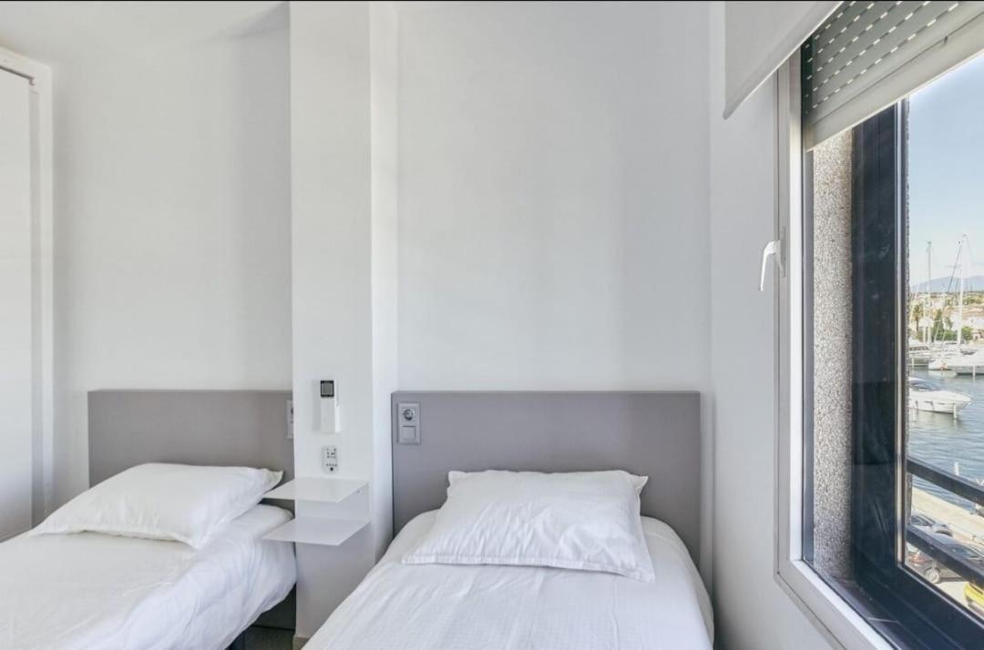 Apartamento Con Vistas A Mar Y Canal. エンプリアブラバ エクステリア 写真