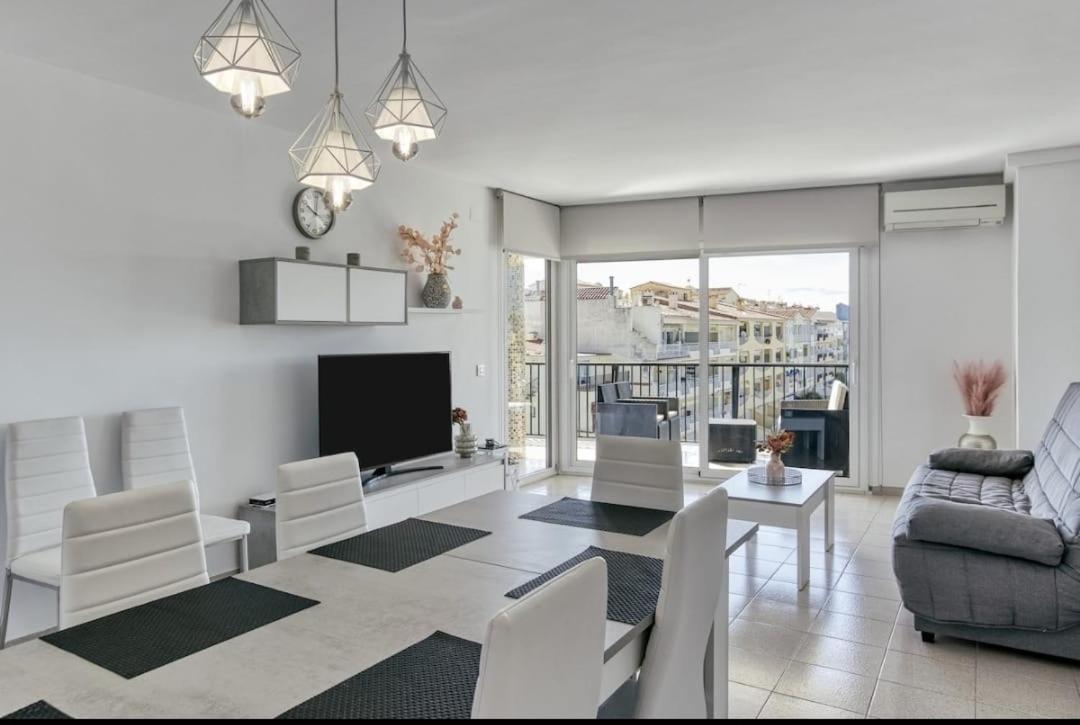 Apartamento Con Vistas A Mar Y Canal. エンプリアブラバ エクステリア 写真